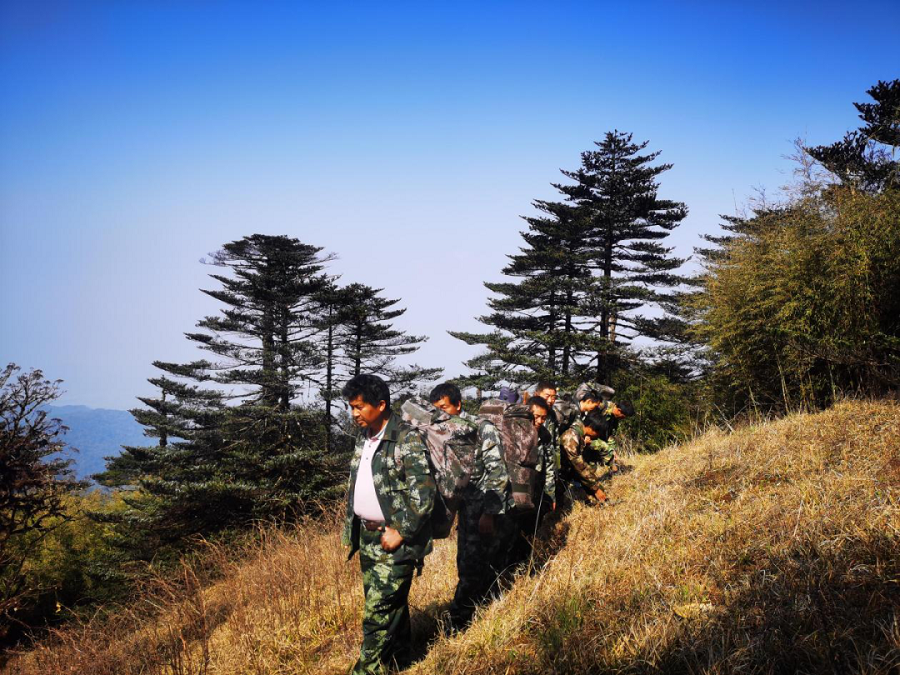 云南腾冲一家三代持续70年倾心守护高黎贡山