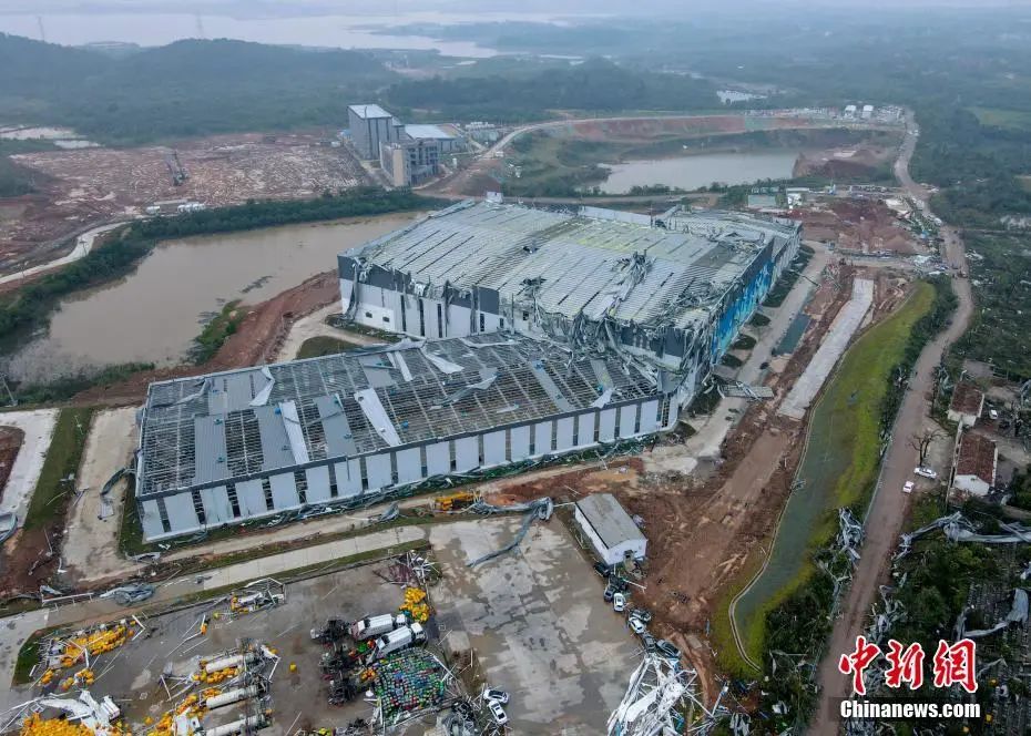 已致12死！ 武汉苏州遭龙卷风袭击，亲历者：天花板一块块往下掉（视频）休闲区蓝鸢梦想 - Www.slyday.coM