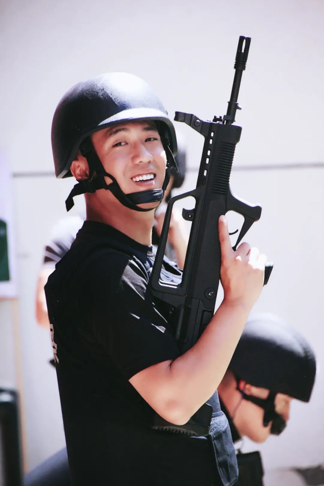 谢谢你警察叔叔