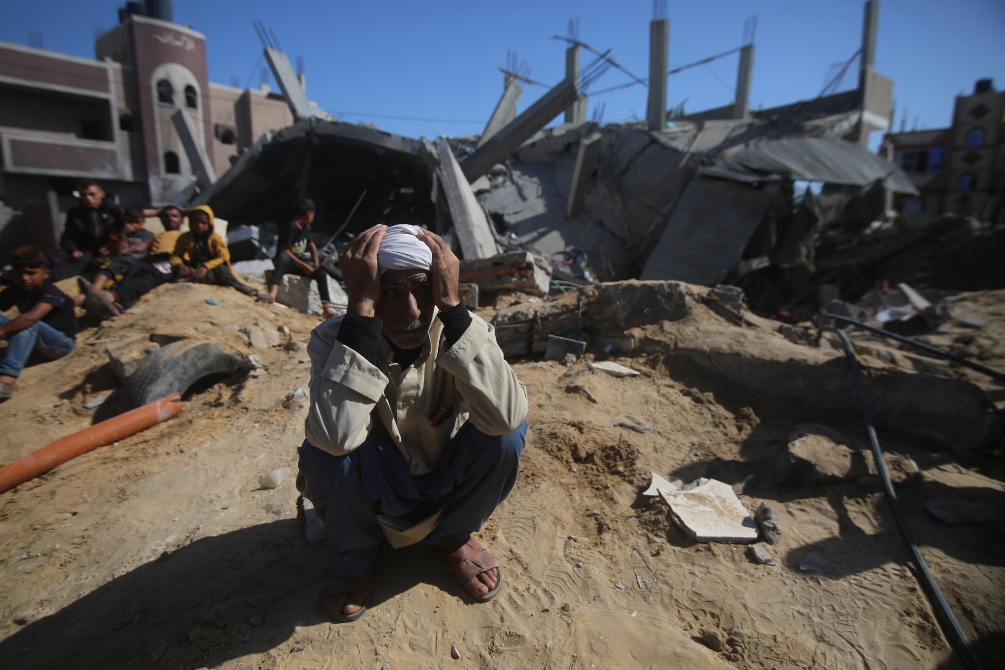 埃及炸毁民宅沿加沙地带建缓冲区 以阻止武器走私_国际新闻_环球网