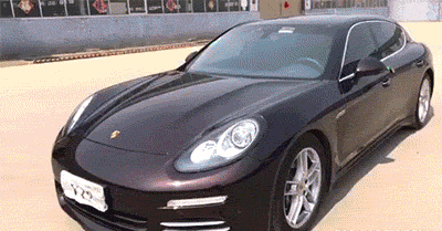 旁边停着的五菱宏光都不用正眼看呢.大姐,你以为偶像剧呢?