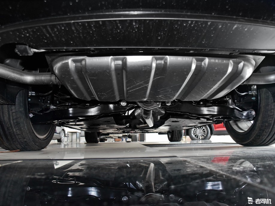 又帅又能打小哥带你一起看马自达阿特兹