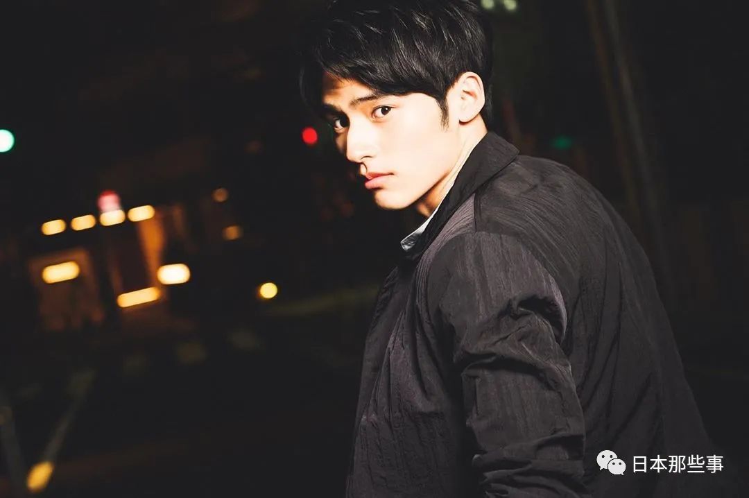 据之前的小道消息,冈田健史可能会在黑岛结菜主演的晨间剧《心动》