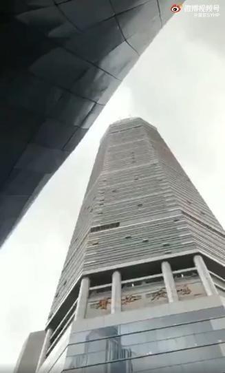深圳通报赛格广场大楼晃动:初步检测排查,周边场地未见地面开裂情况