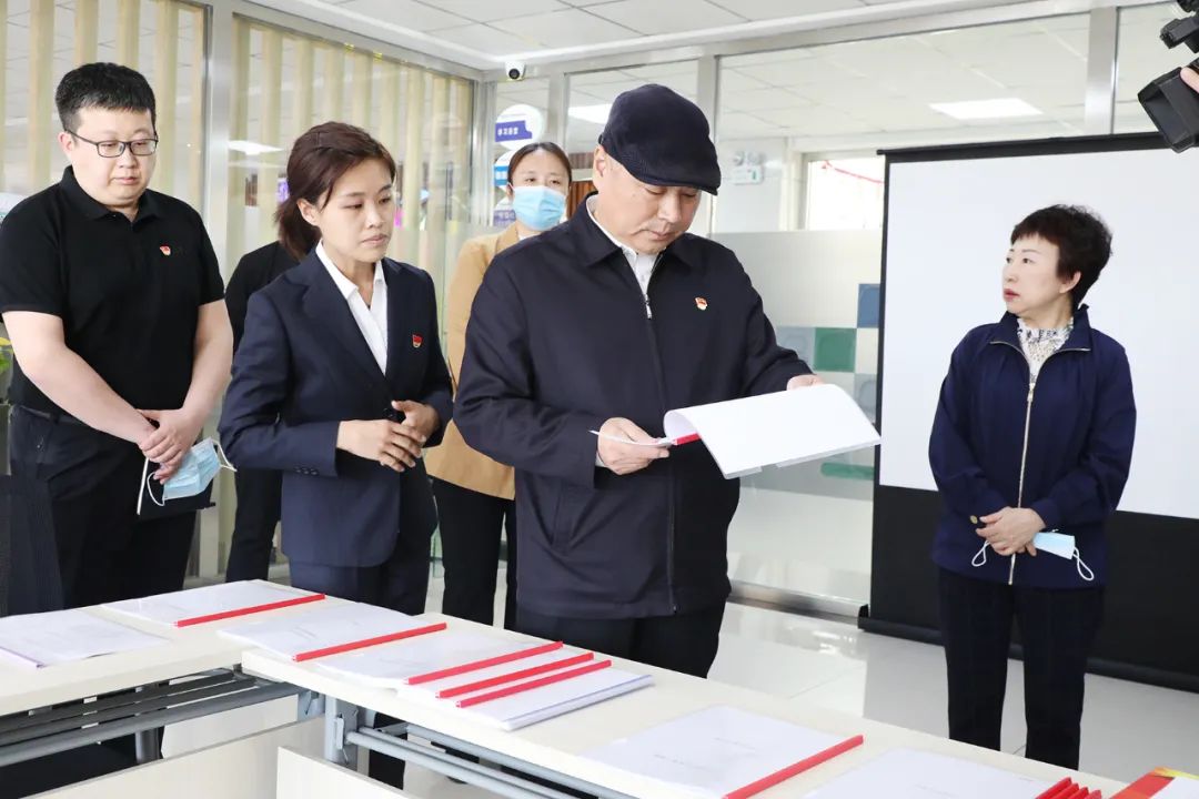 【新时代文明实践你有困难你找我 我是党员我帮你】杜联合到东山办