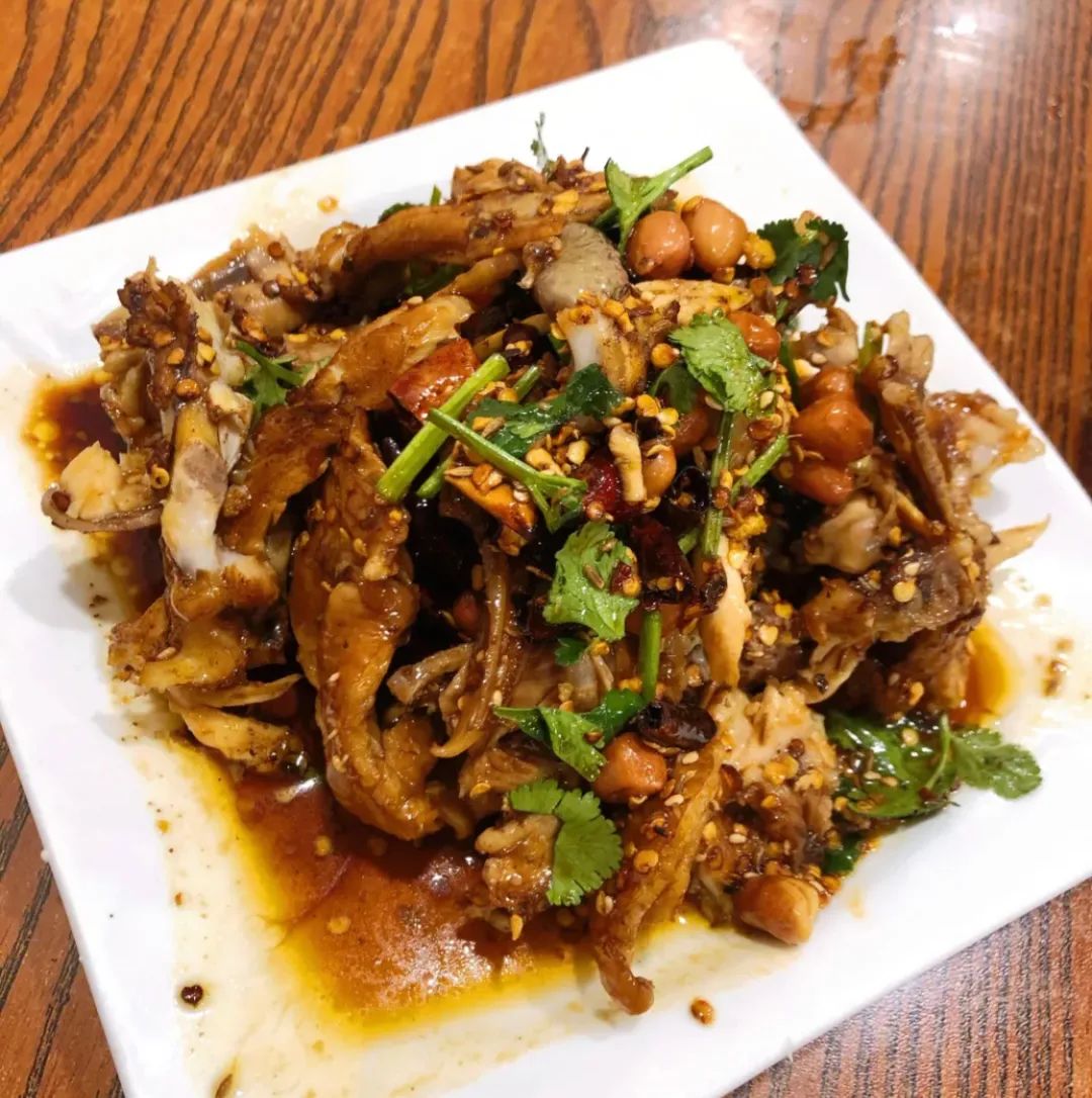 没有一只鸡，能活着走出沈阳休闲区蓝鸢梦想 - Www.slyday.coM