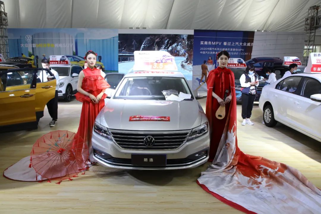 淄博历史上顶尖车展,一线城市的展馆阵容,有些场馆堪称全新的展馆