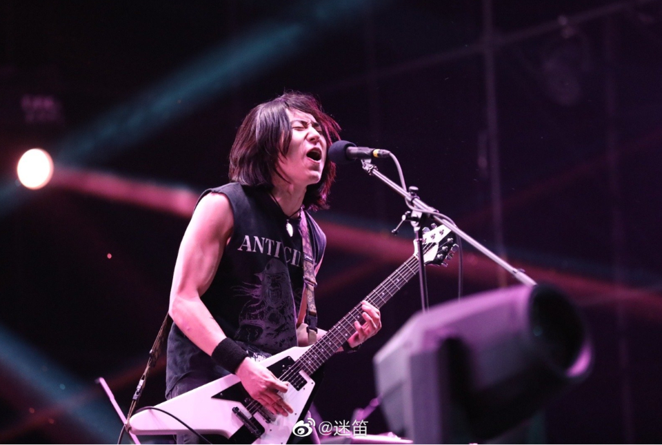 登上济南迷笛专访宝藏乐队过失我们是黑夜中的萤火虫