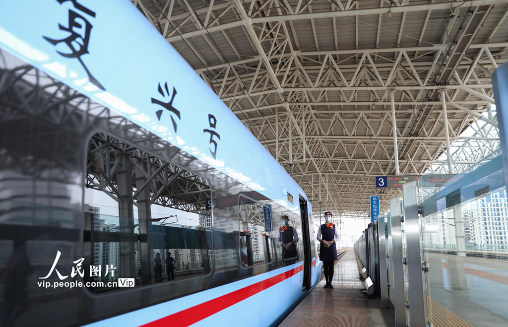 复兴号首次在海南环岛高铁上运营|海南|高铁|海口_新浪新闻