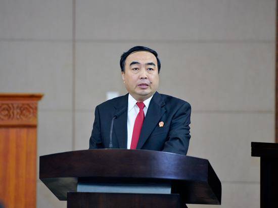 郑州市政法委书记于东辉被查一个月前被女总裁实名举报索贿