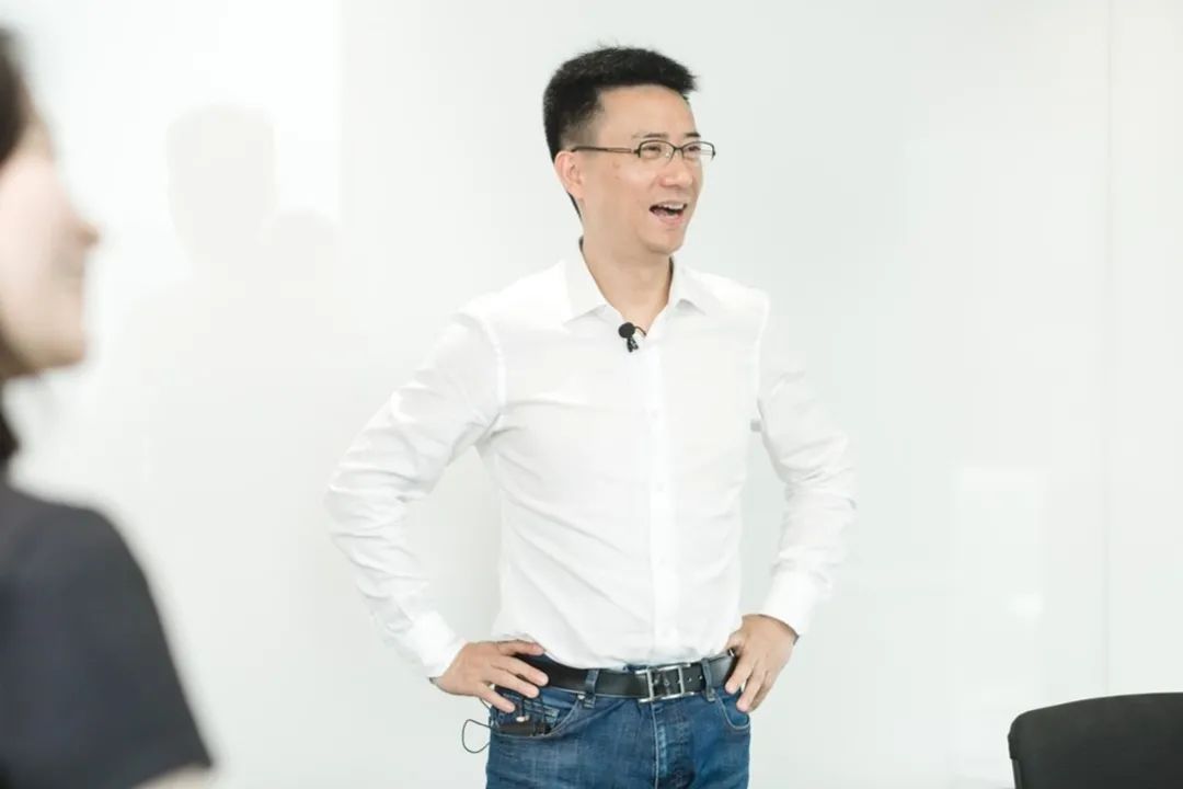 图:阿里巴巴乡村振兴基金执行秘书长,阿里巴巴公益负责人胡晓明