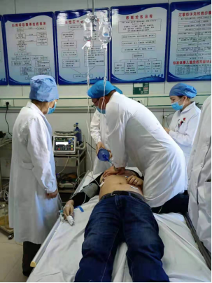 惊心动魄男子心脏骤停50分钟