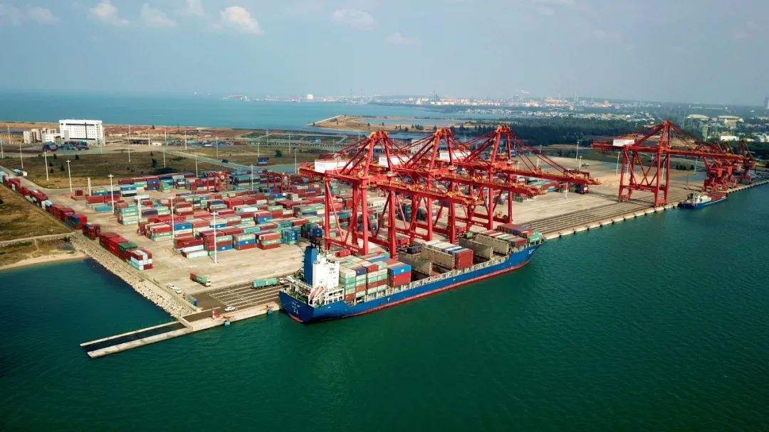 五个港口功能各异:海口港是交通运输部规划的25个沿海主枢纽港之一