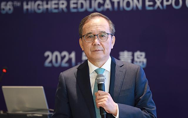 林建华:教育的核心是解放心智|创新人才_新浪新闻