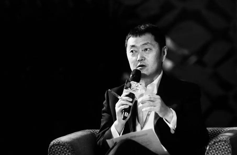 企业家缅怀左晖光而不耀直而不肆