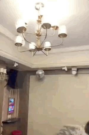 揪心!青海7.4级云南6.4级地震,已致30人死伤!亲历者:1家10多口刚逃出房就塌了休闲区蓝鸢梦想 - Www.slyday.coM