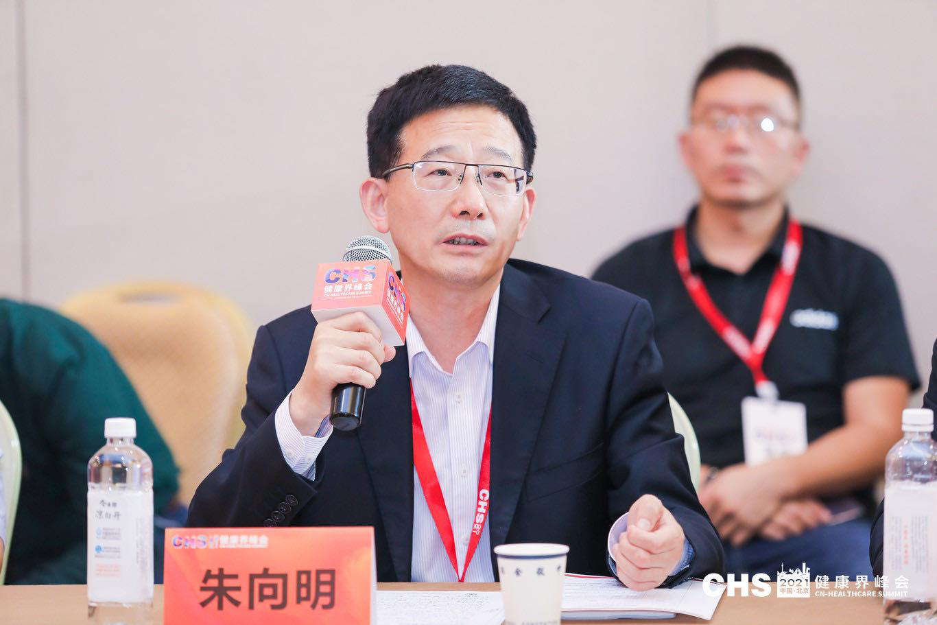 皖南医学院弋矶山医院院长朱向明关于医疗人才的培养和流动,皖南医学