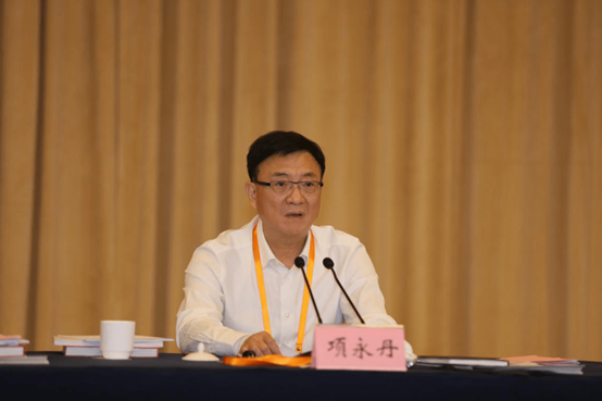厅长项永丹,省美丽城镇办常务副主任,省建设厅副厅长张奕,绍兴市副