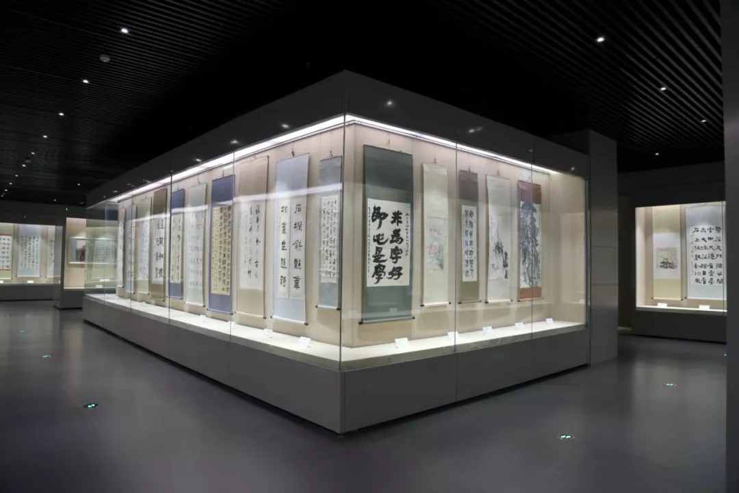 图为武清博物馆书画展厅资料图