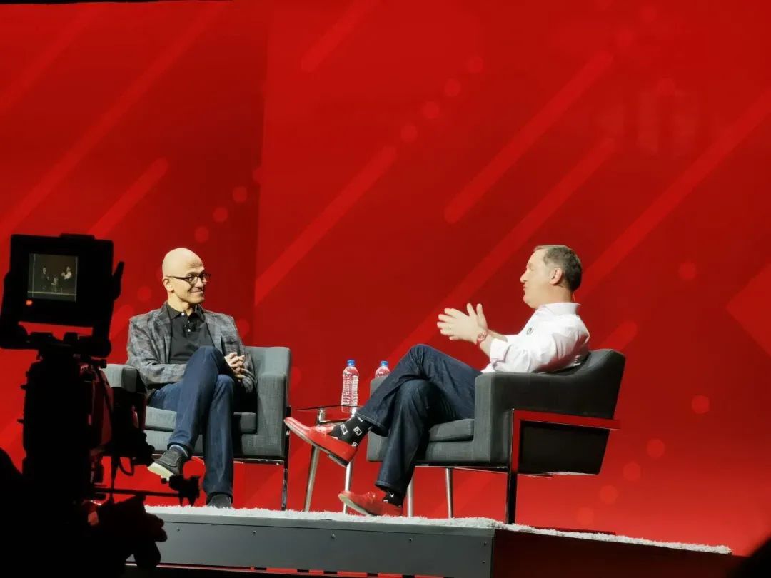 从今年的红帽峰会展开讲讲__财经头条