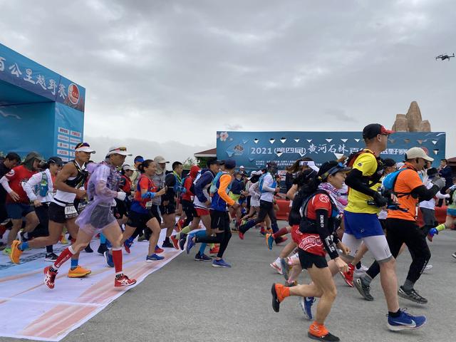 正文    二是举办方叫停比赛是否及时,更早叫停比赛能否避免酿成更大