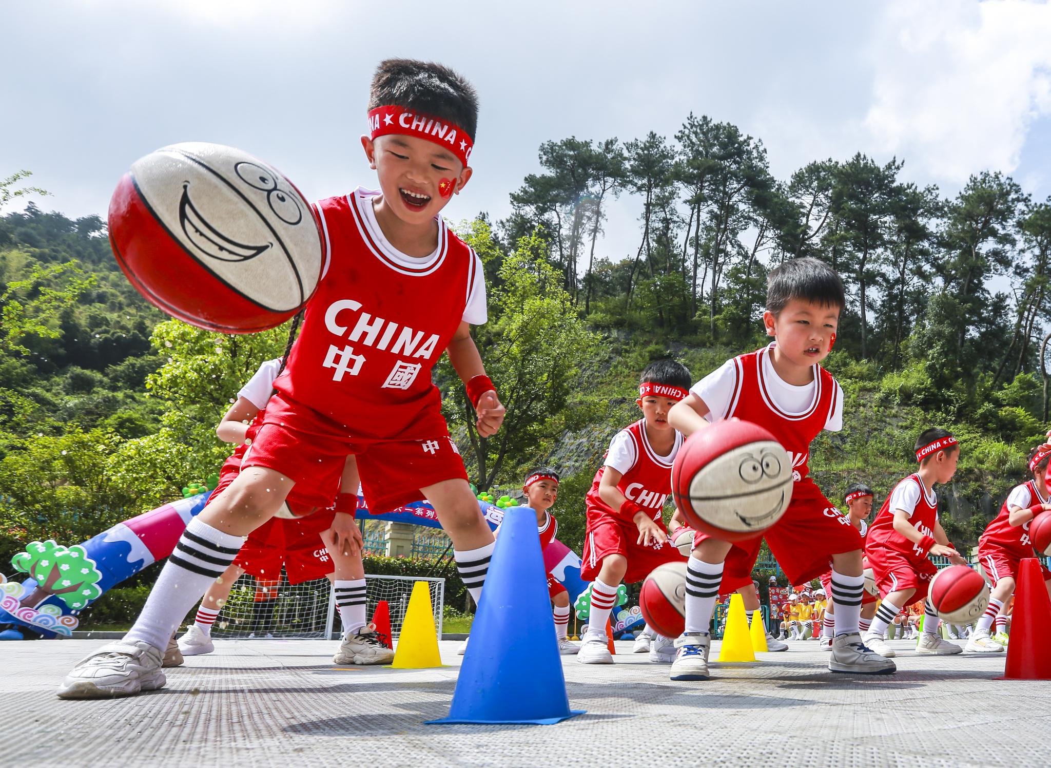 足球篮球网球一网打尽