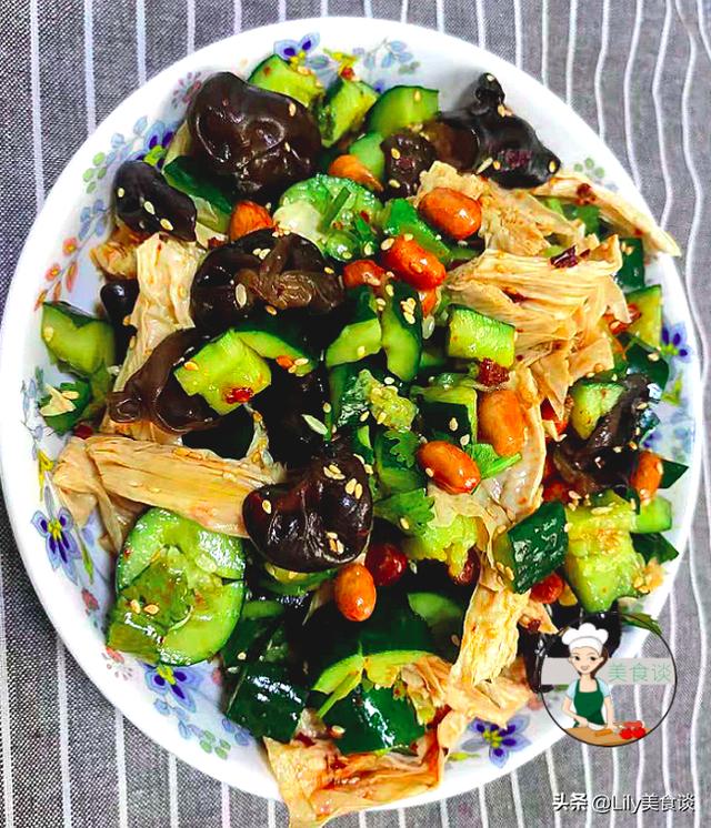 不放肉也很鲜香,孩子爱吃,简单又营养|素菜|木耳|凉菜_新浪新闻