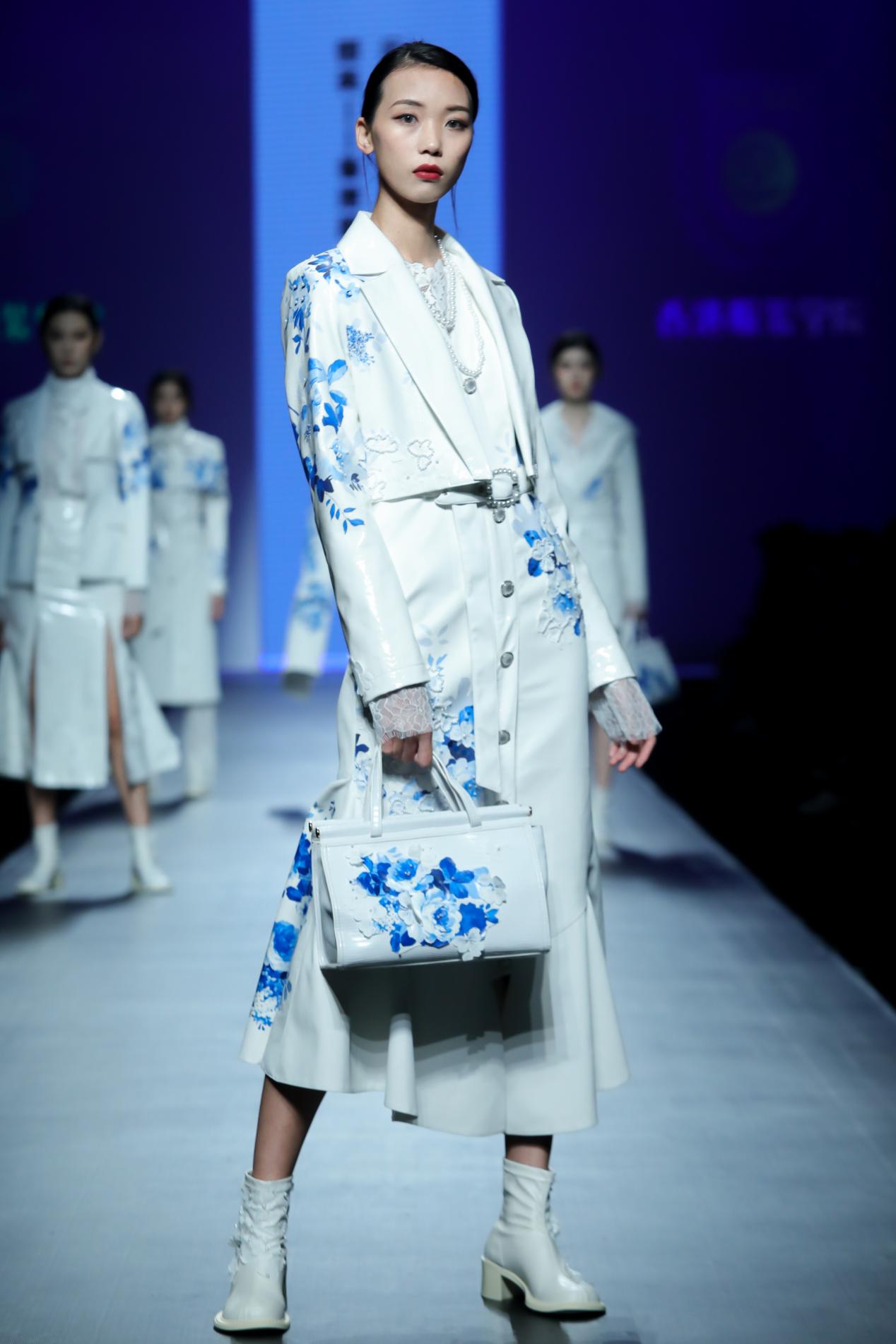 燃爆五月大学生时装周2021撷英香港服装学院毕业设计作品展看点多