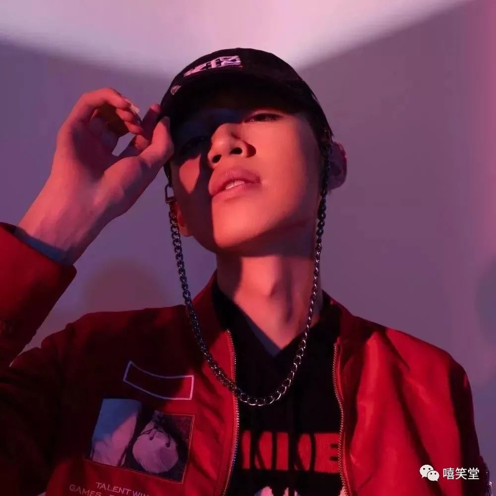 真就离谱暴扣哥也当说唱节目导师了