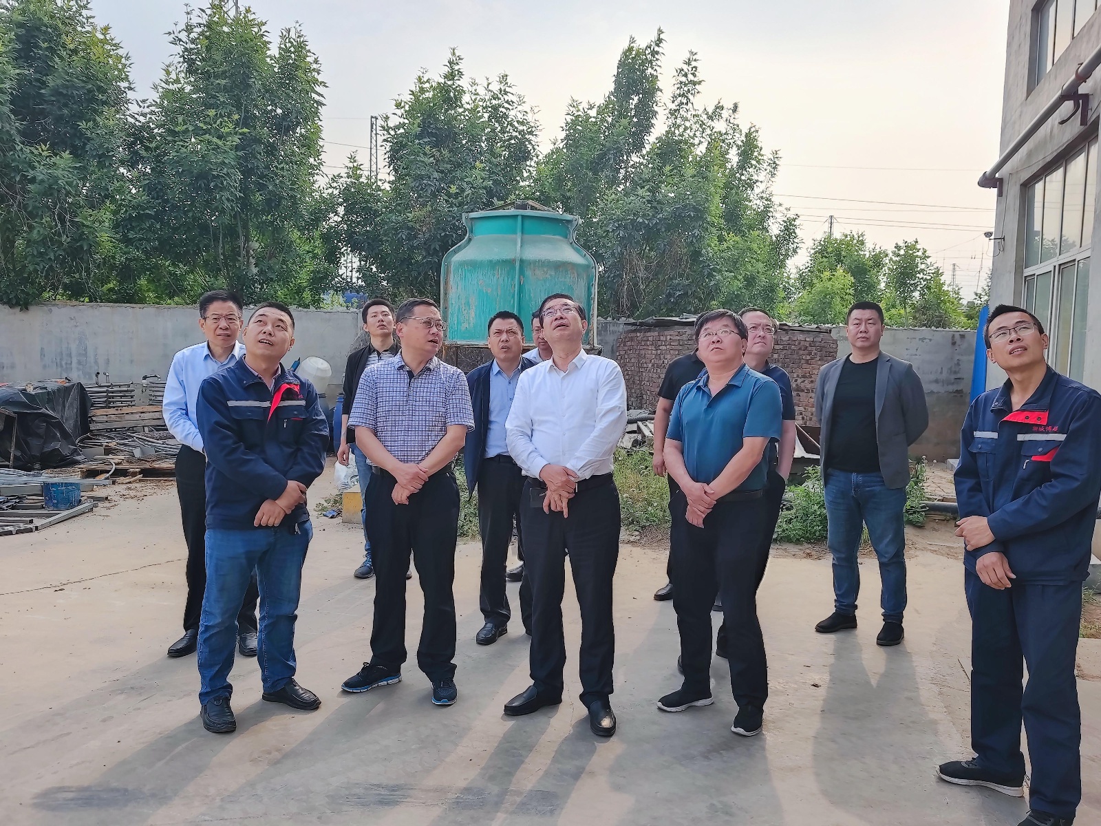 省工业和信息厅副厅长安文建带队督导聊城市非危化品化工生产企业驻点