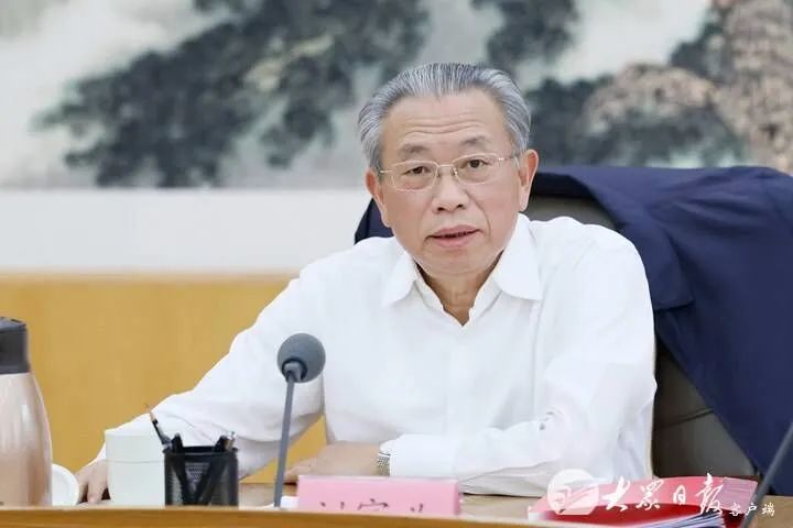 山东省委书记刘家义要加大优秀年轻干部选拔使用力度真正把优秀年轻