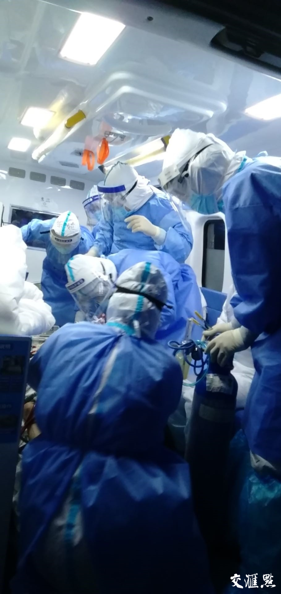 红色寻根61家藏⑥|一枚奖章,记录362个抗疫故事|江苏省|黄石市|新冠