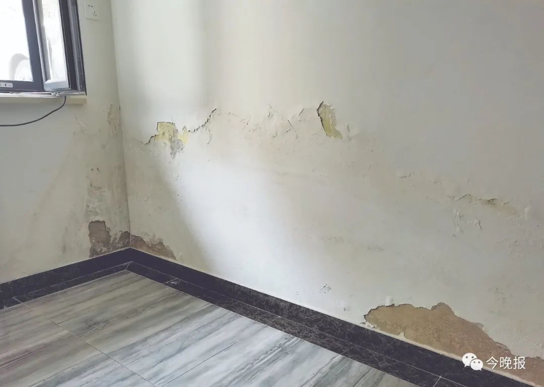 华润橡树湾茗润轩别墅一业主入住三年多半地下室为何一下雨就漏水