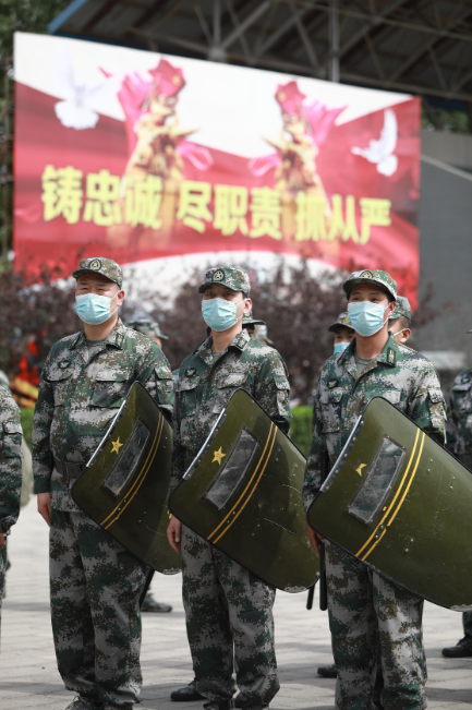砺精兵北京卫戍区组织民兵应急专业分队轮训