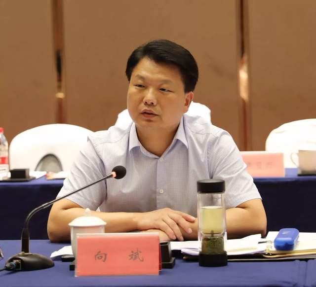 湖北潜江迎来新任市委书记