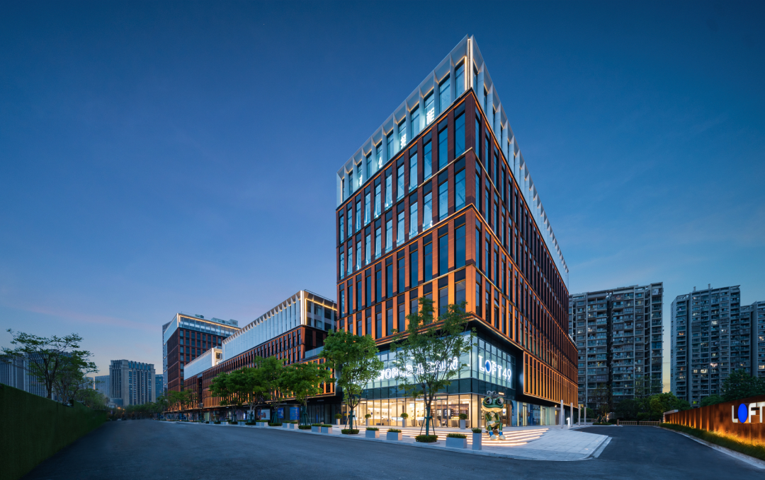 万科(上海)商用置业:城市进阶成长,以绿色共兴"未来之城"