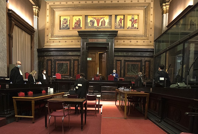 欧盟诉阿斯利康未如约交付新冠疫苗案开庭