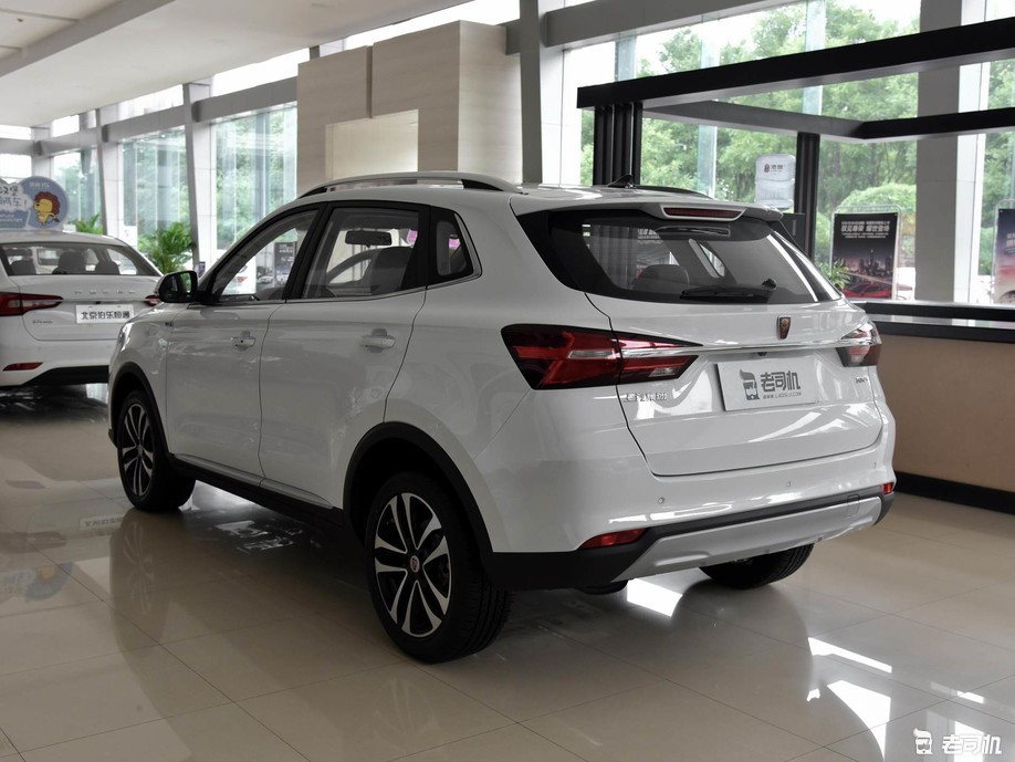 价格亲民实用性高小哥带你一起看荣威rx3