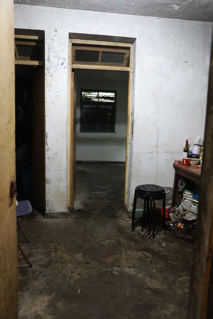 上海阿姨名下多套房产家里堆满垃圾被起诉，法院依法强制清理休闲区蓝鸢梦想 - Www.slyday.coM