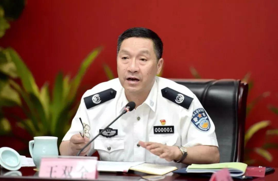 老政法跨省调任新疆纪委书记前任已任中央巡视组组长