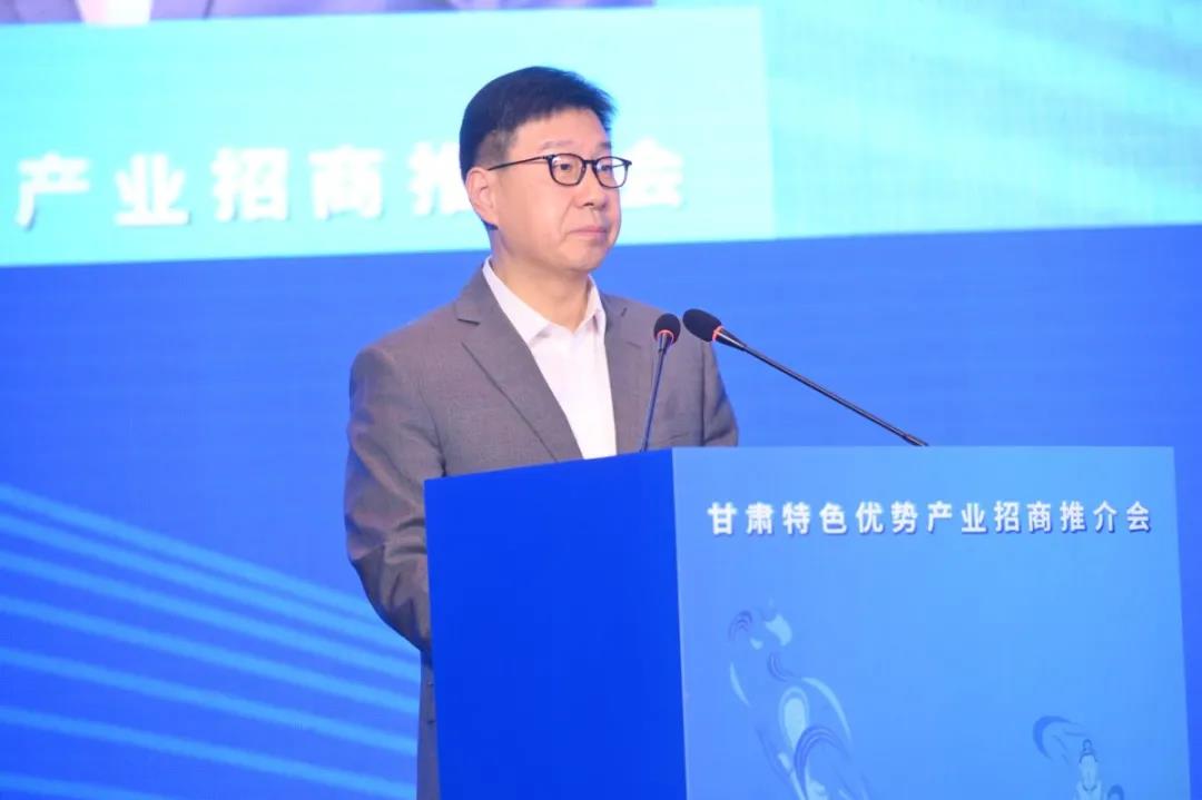 张锦刚甘肃省副省长