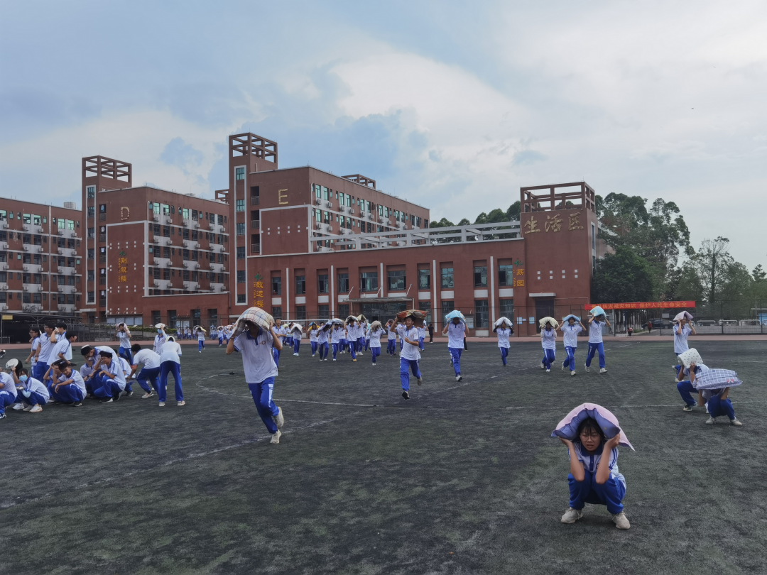 增城区:我区积极开展防灾减灾"进校园"宣传活动 提高师生紧急避险意识
