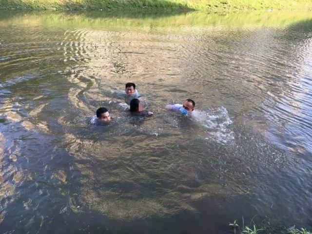 广东公安"八大专项行动"丨妙龄少女跳河轻生,警民携手奋力营救