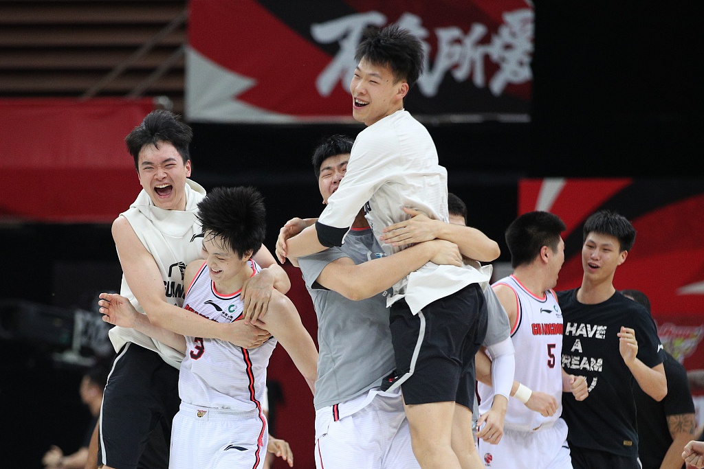 cba总决赛g3广东宏远110103辽宁本钢获队史第11冠