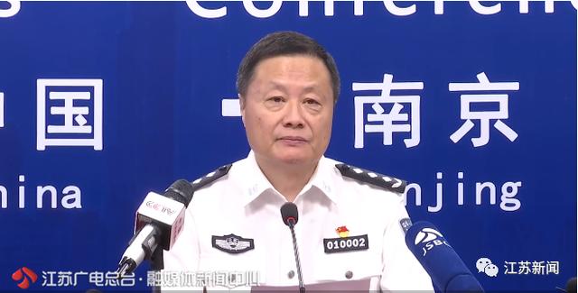 南京市公安局常务副局长李明杰