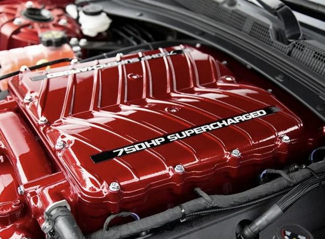 升级v8引擎,全车配碳纤维套件,雪佛兰科迈罗改装车型曝光