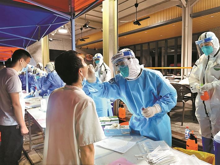 龙华连夜派医护人员急援盐田