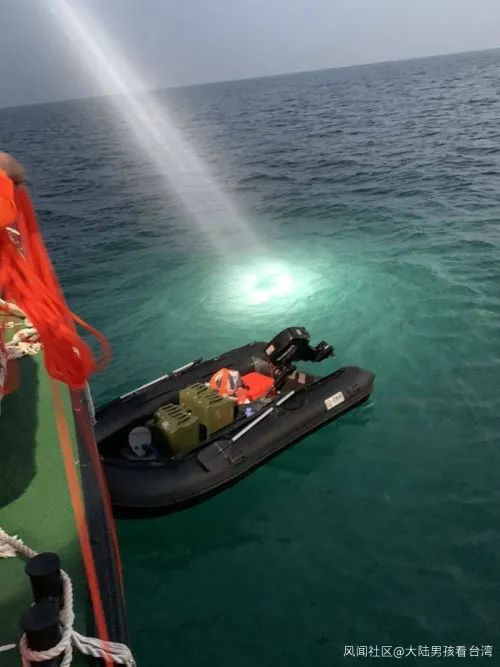 大陆男子靠皮划艇偷渡台湾岛内网民一脸懵