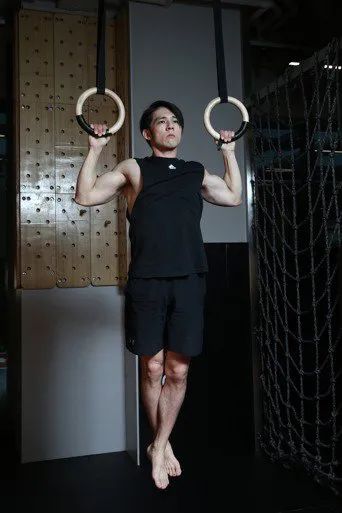 39岁张杰近照曝光体脂低至8这肌肉是认真的吗