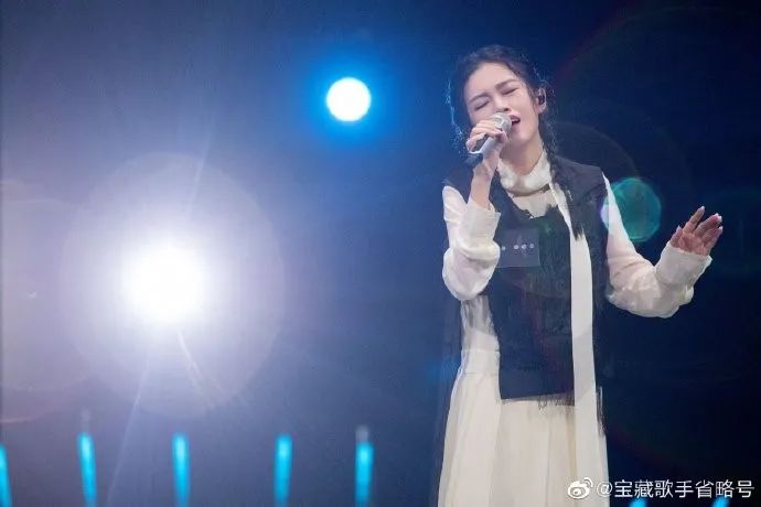 在这档宝藏节目中,我找到了音乐不死的真相|谁是宝藏歌手|东山上_新浪